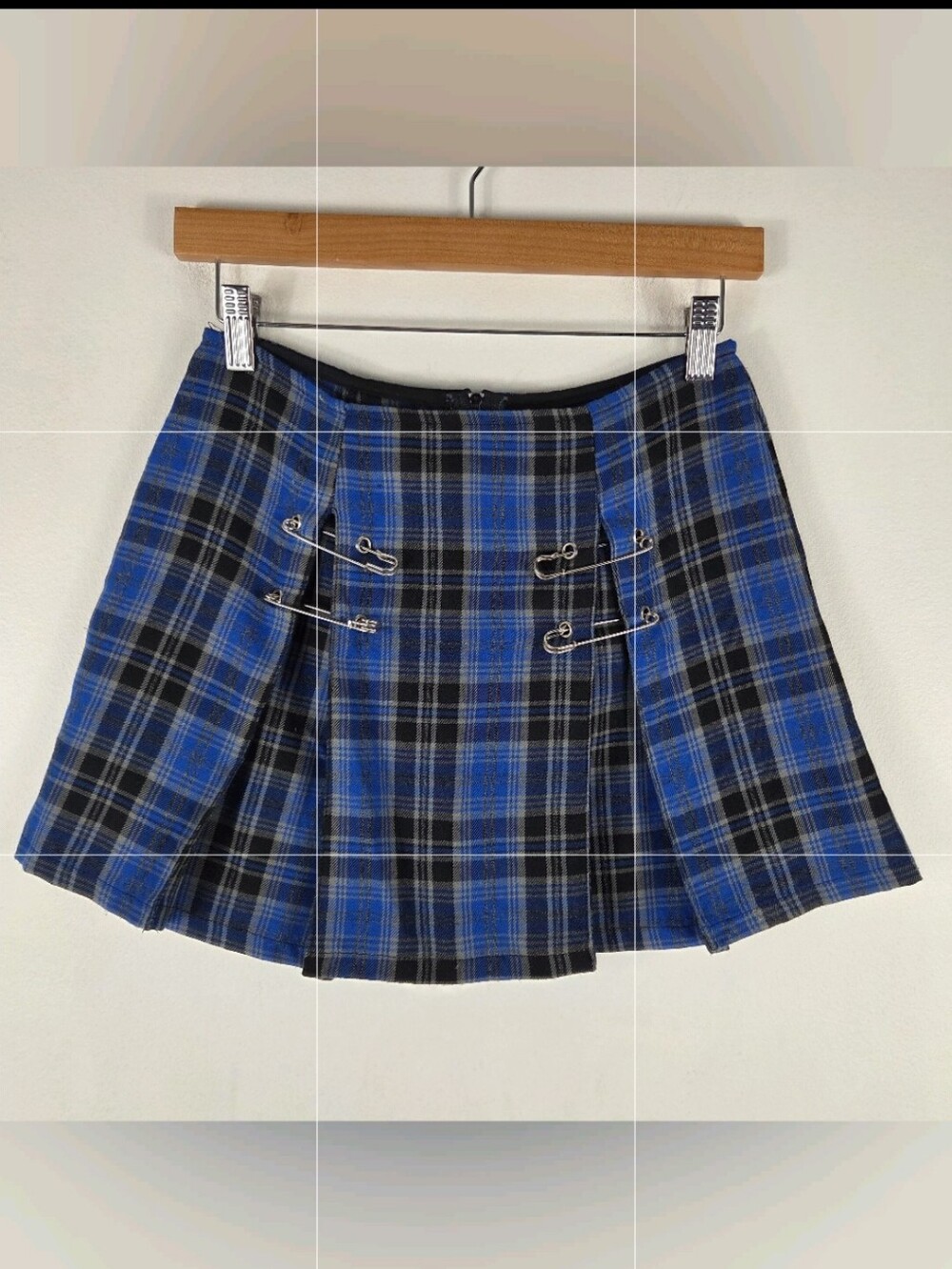 Lip Service Vintage Y2K Goth Plaid Safety Pin Pleated Low Rise Micro Mini Skirt